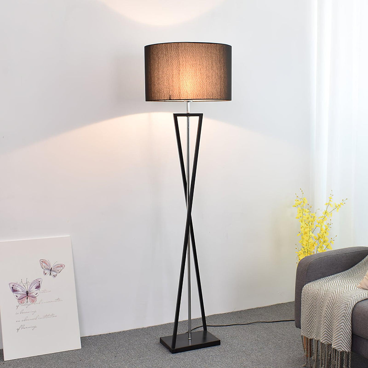 Xeno Schwarz Stoff Stehleuchte modern