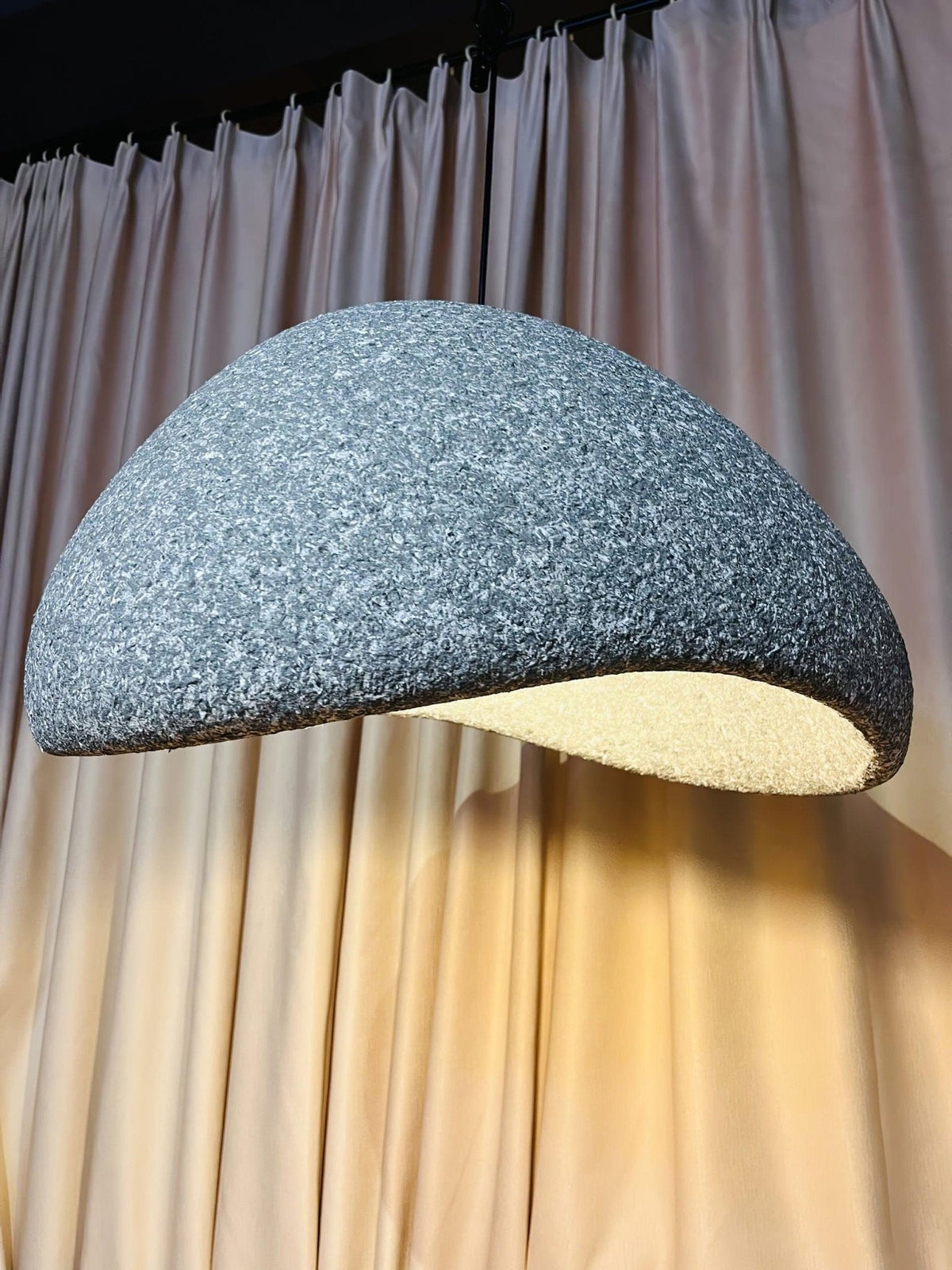 Tsukiyo Pendelleuchte im Wabi-Sabi-Stil mit Wolken-Design