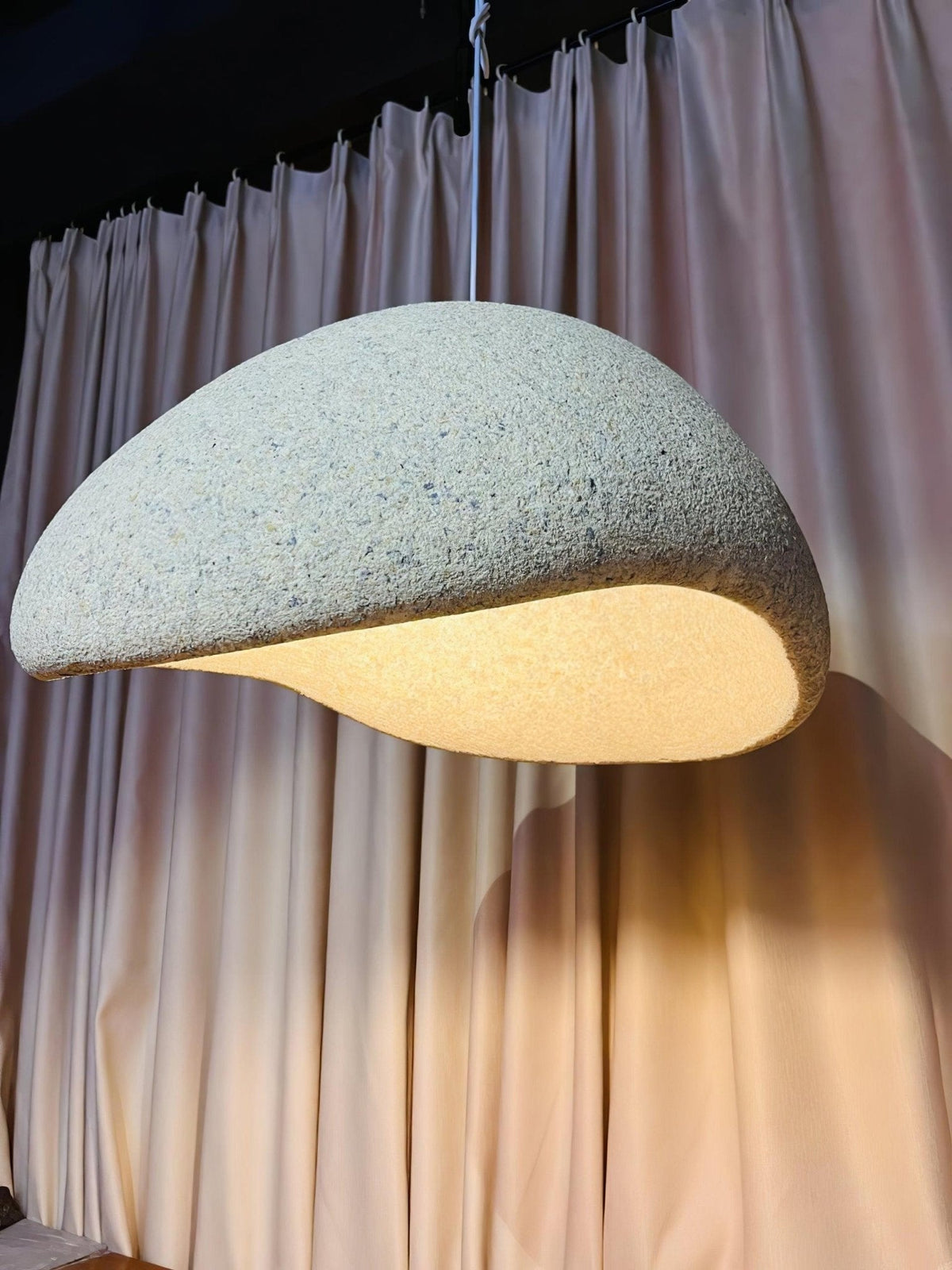 Tsukiyo Pendelleuchte im Wabi-Sabi-Stil mit Wolken-Design