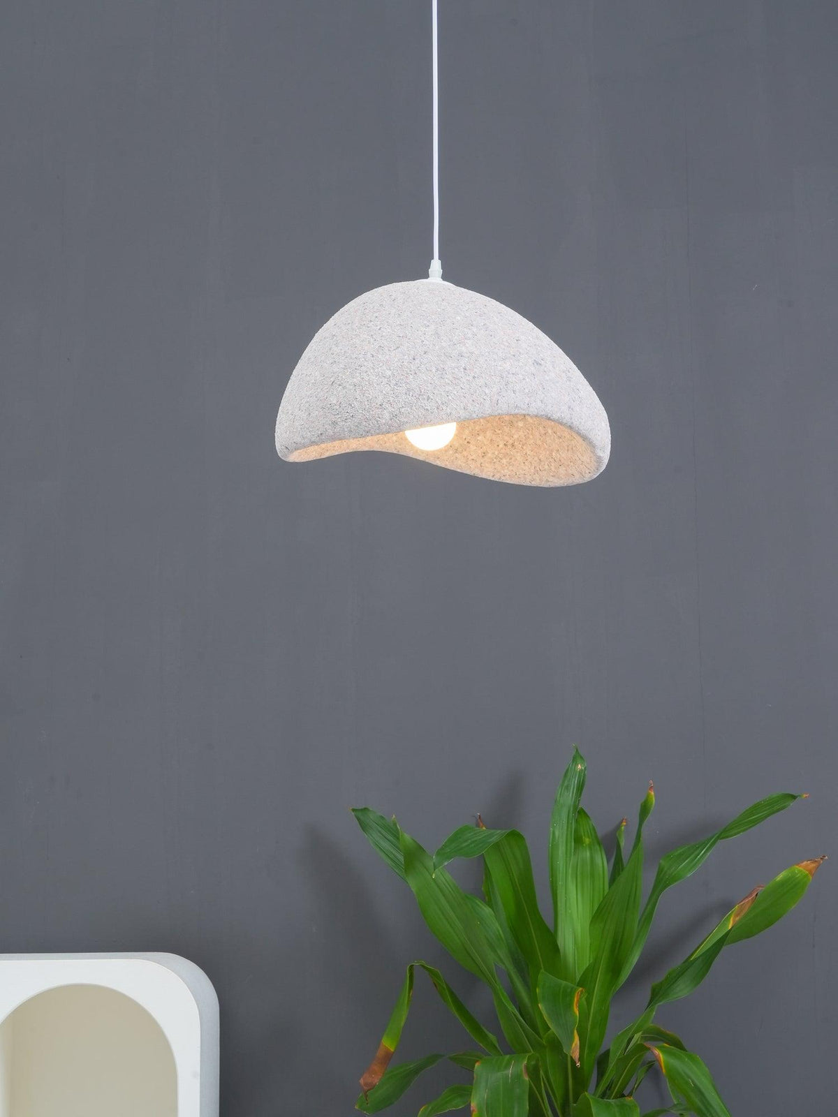 Tsukiyo Pendelleuchte im Wabi-Sabi-Stil mit Wolken-Design