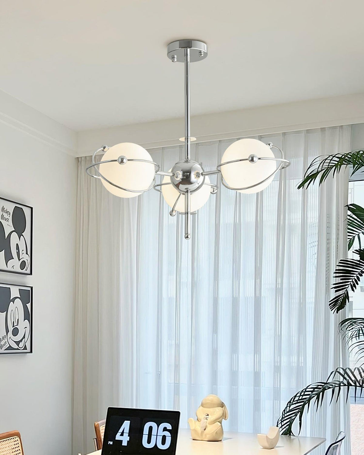 Zomarion Premium Kronleuchter aus Kunstglas im nordischen Stil