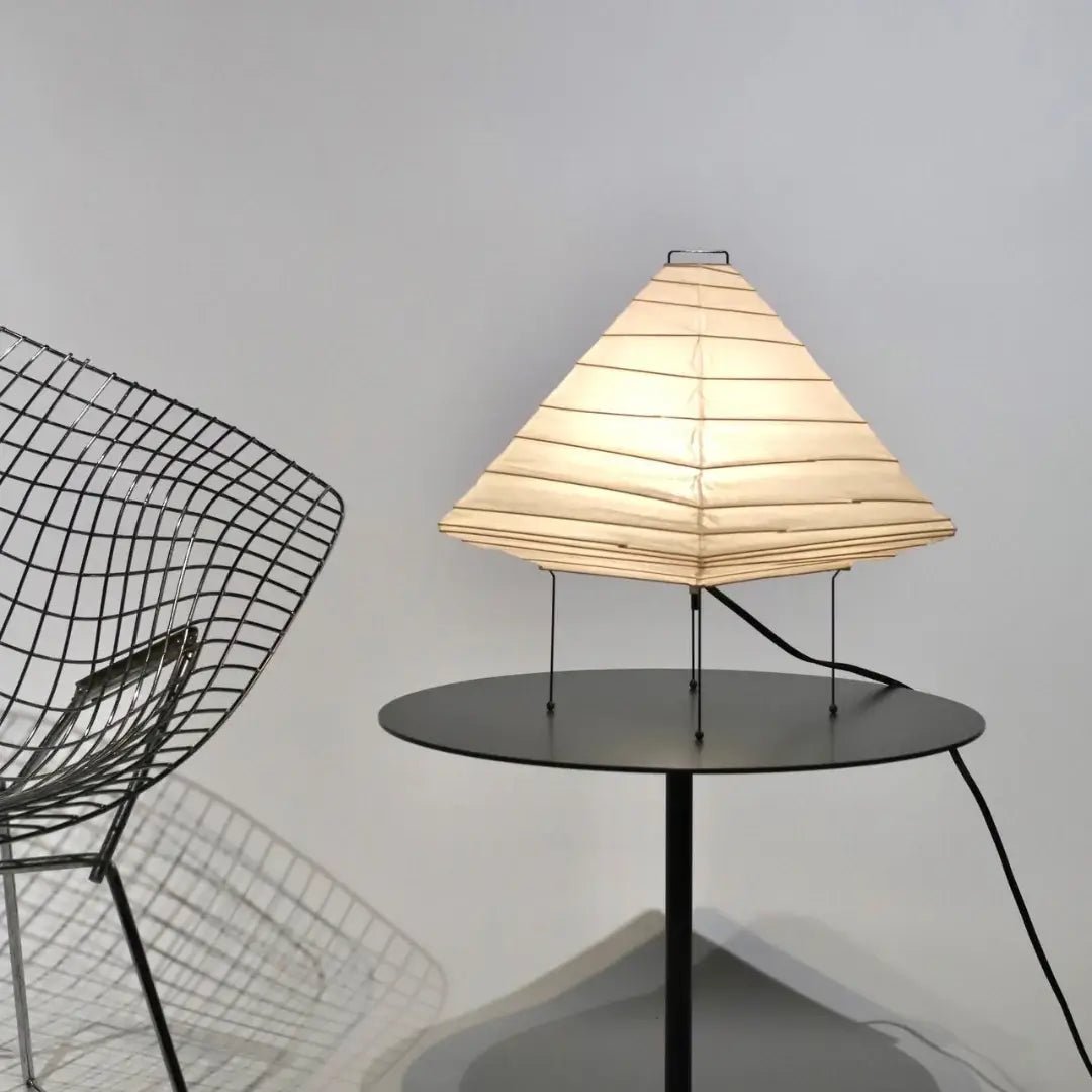 Elioi Tischlampe aus Reispapier in Japanischem Stil
