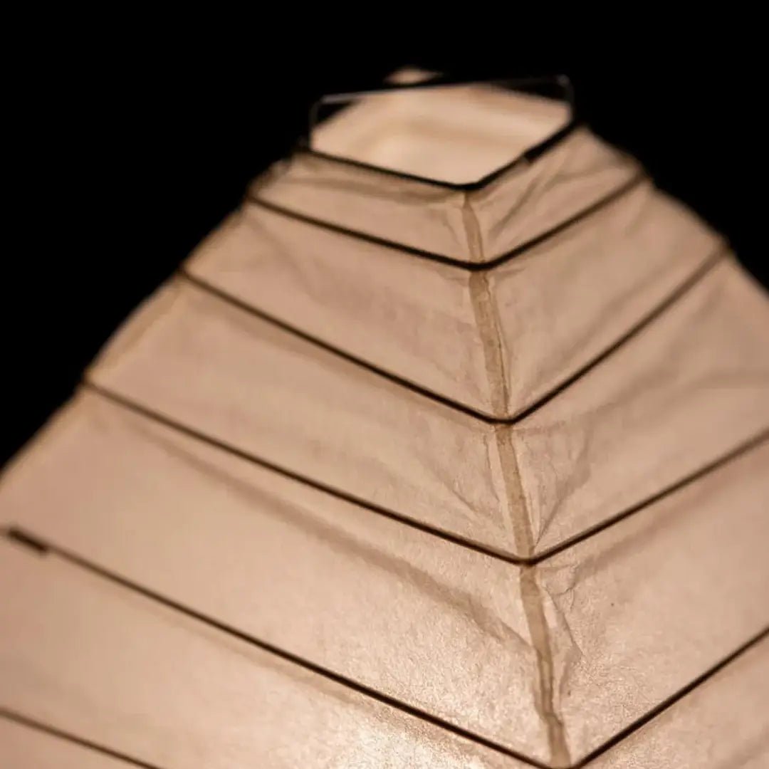 Elioi Tischlampe aus Reispapier in Japanischem Stil