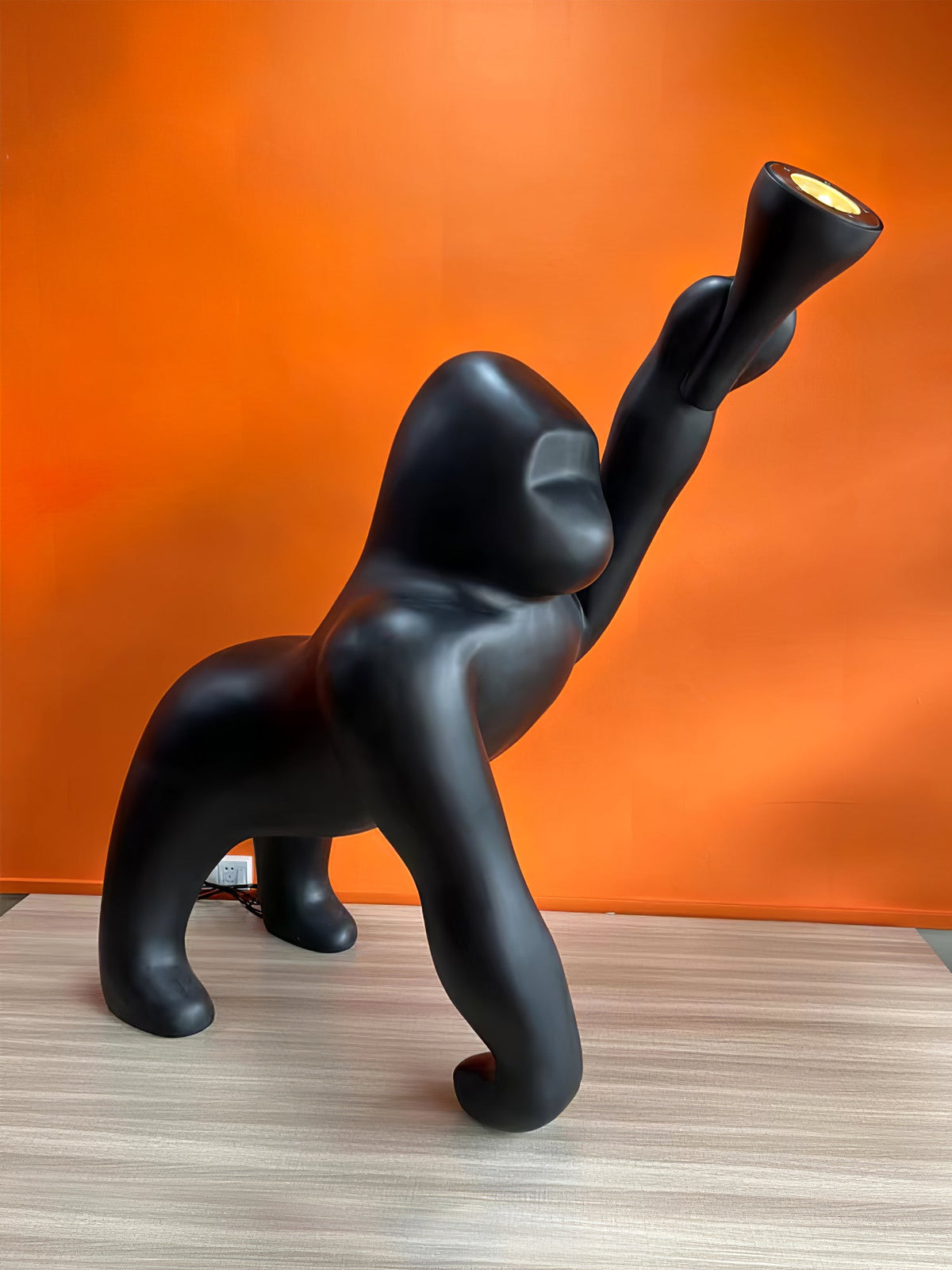 Zasolil Kunstharz Gorilla Stehleuchte