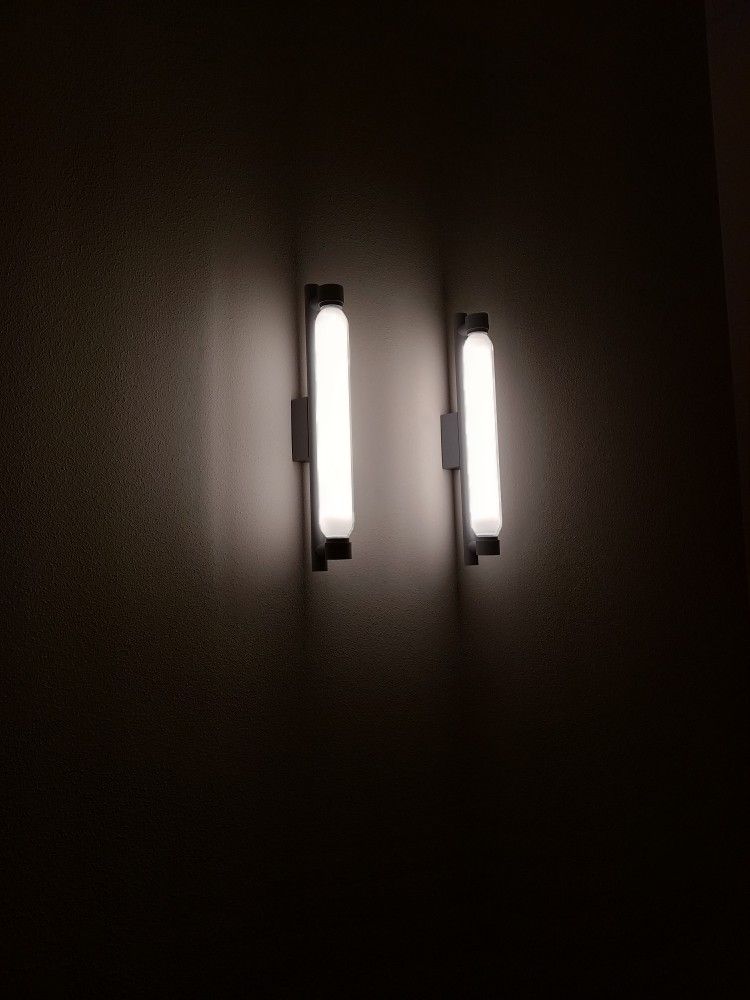 Cumiror Glas-Wandleuchte