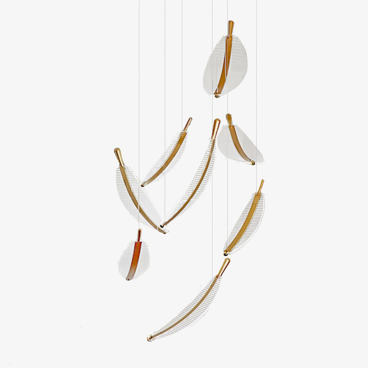 Kuo Kronleuchter aus Acryl in Gold mit zeitgenössischem Design