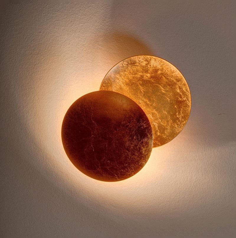 Fioris zeitgenössische minimalistische Kunst-Wandleuchte