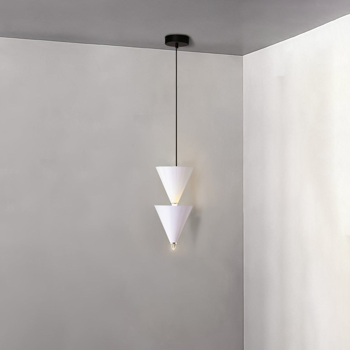 Yrathen zeitgenössische minimalistische Pendelleuchte