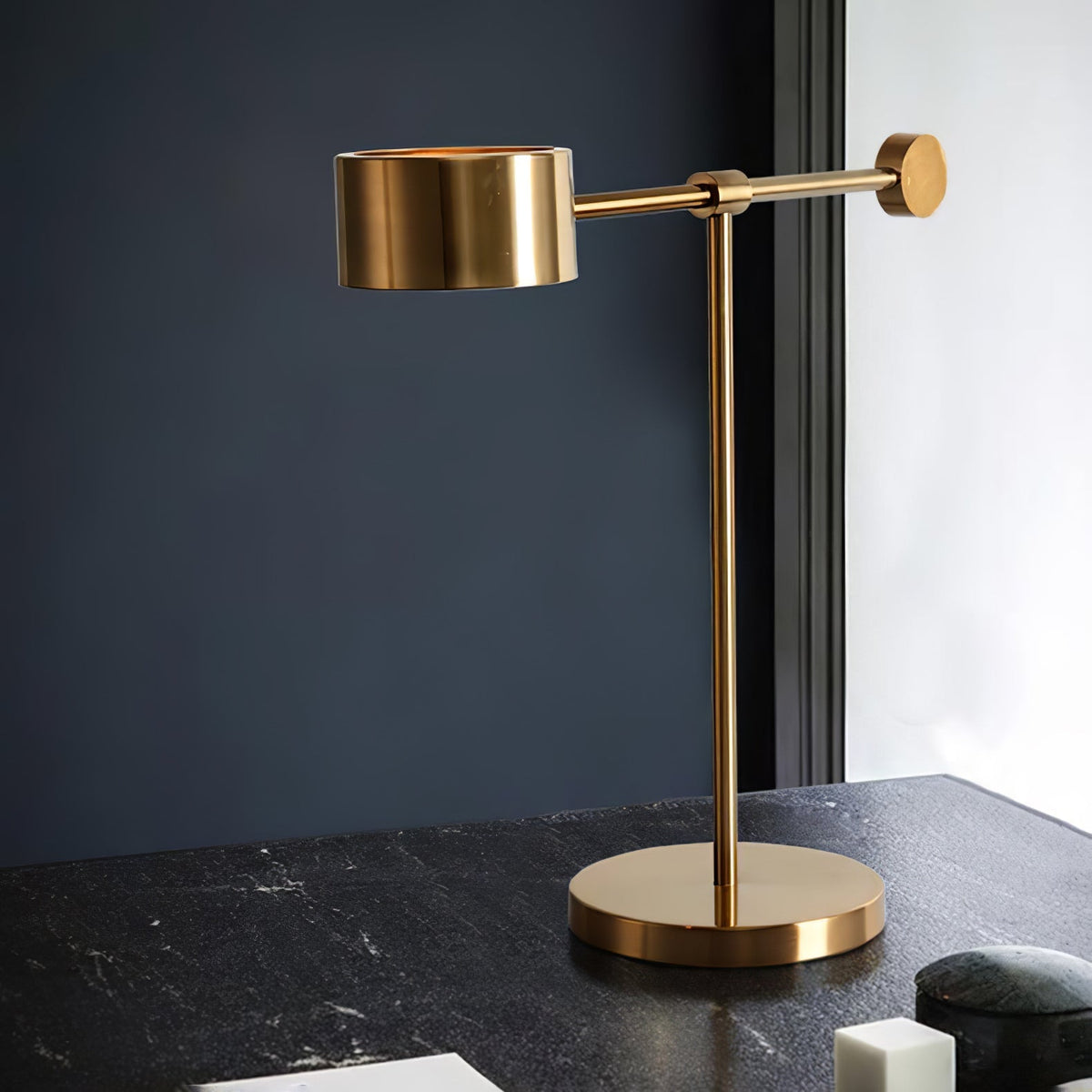 Aveneina Tischlampe für den Schreibtisch