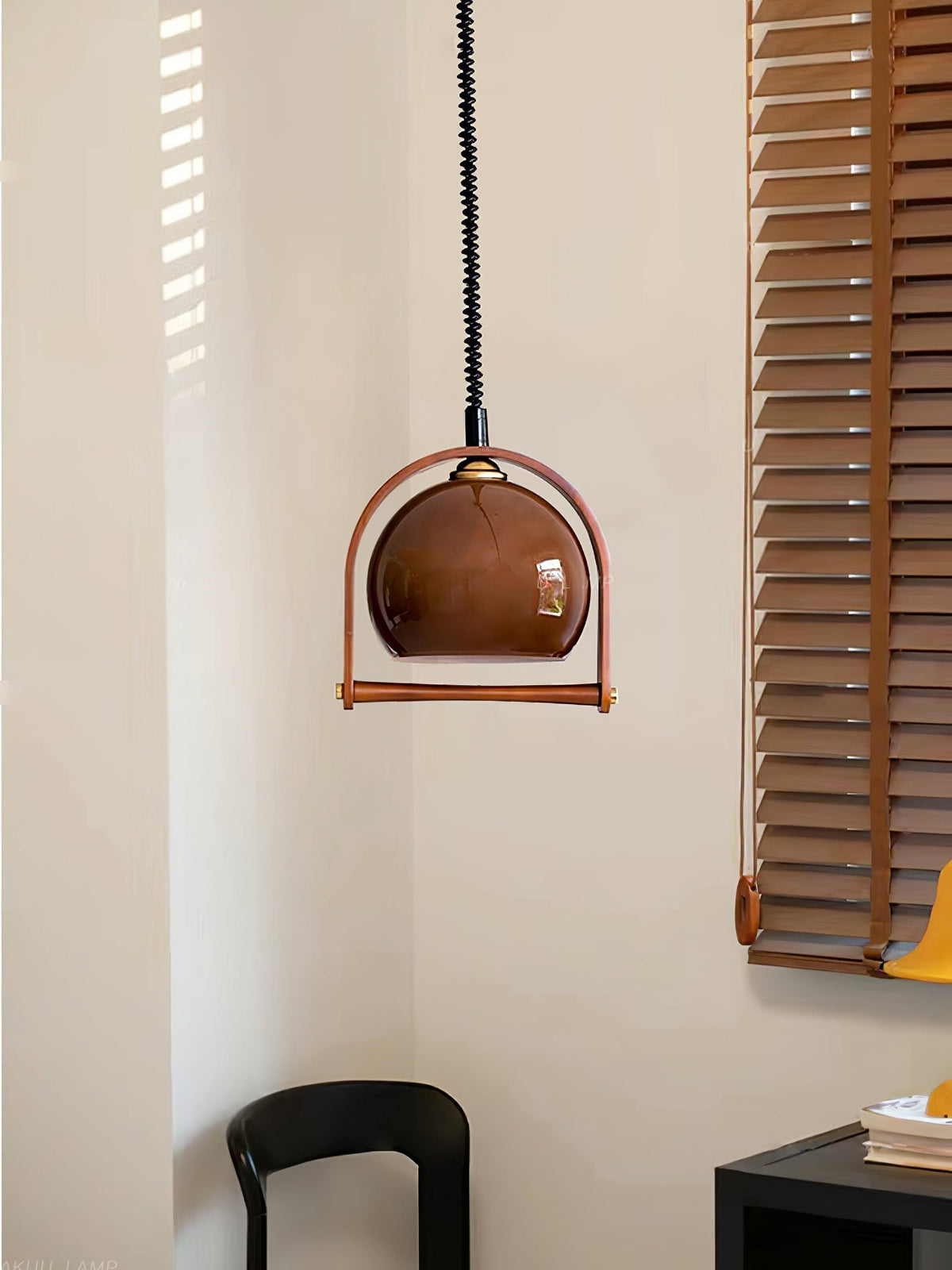 Cesilarae Premium Nordische Kunstglas-Holz-Pendelleuchte