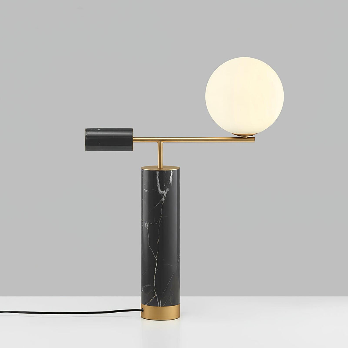 Vathayre Marmor Minimalismus Tischleuchte