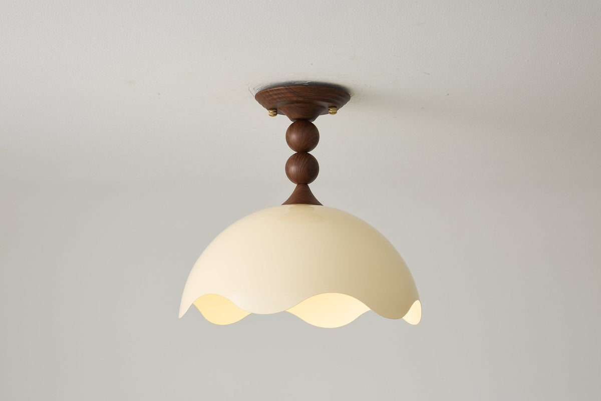 Noriraine Deckenleuchte mit geschwungenem Rand und Beige