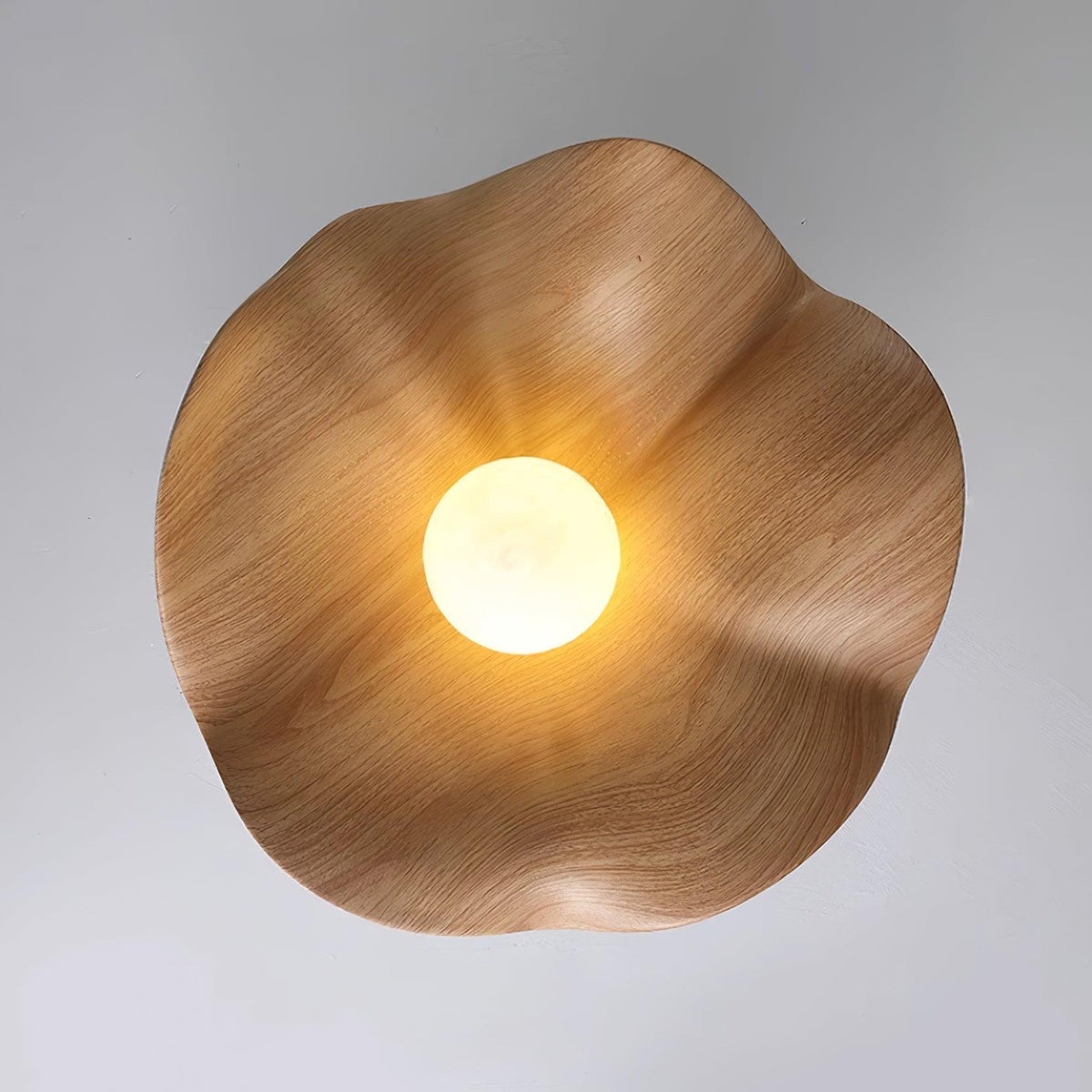 Belenor Deckenleuchte Lotus Leaf mit Holz- und Weiß-Oberfläche