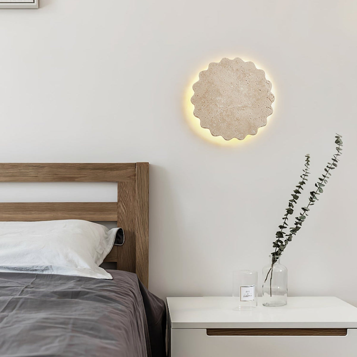 Viraanette Luna Scallop-Wandleuchte