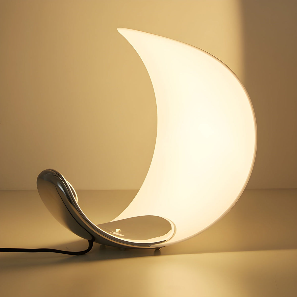 Lunora Elegant Flow Tischleuchte