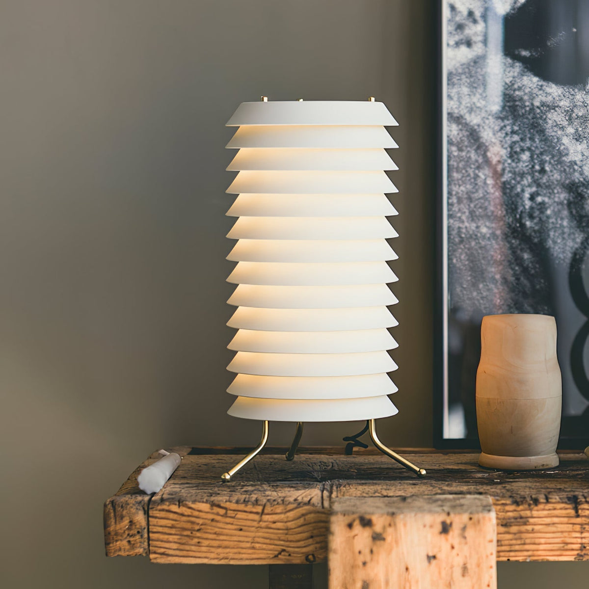 Orelelette Gitter-Design Skandinavische Tischleuchte