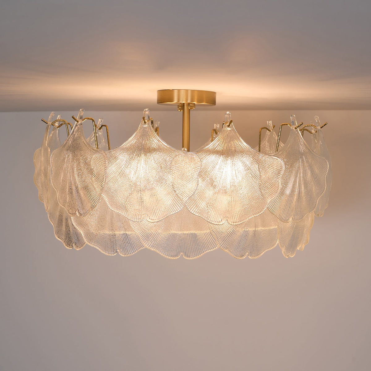 Quineth Deckenleuchte aus Glas in Blatt-Cluster-Form