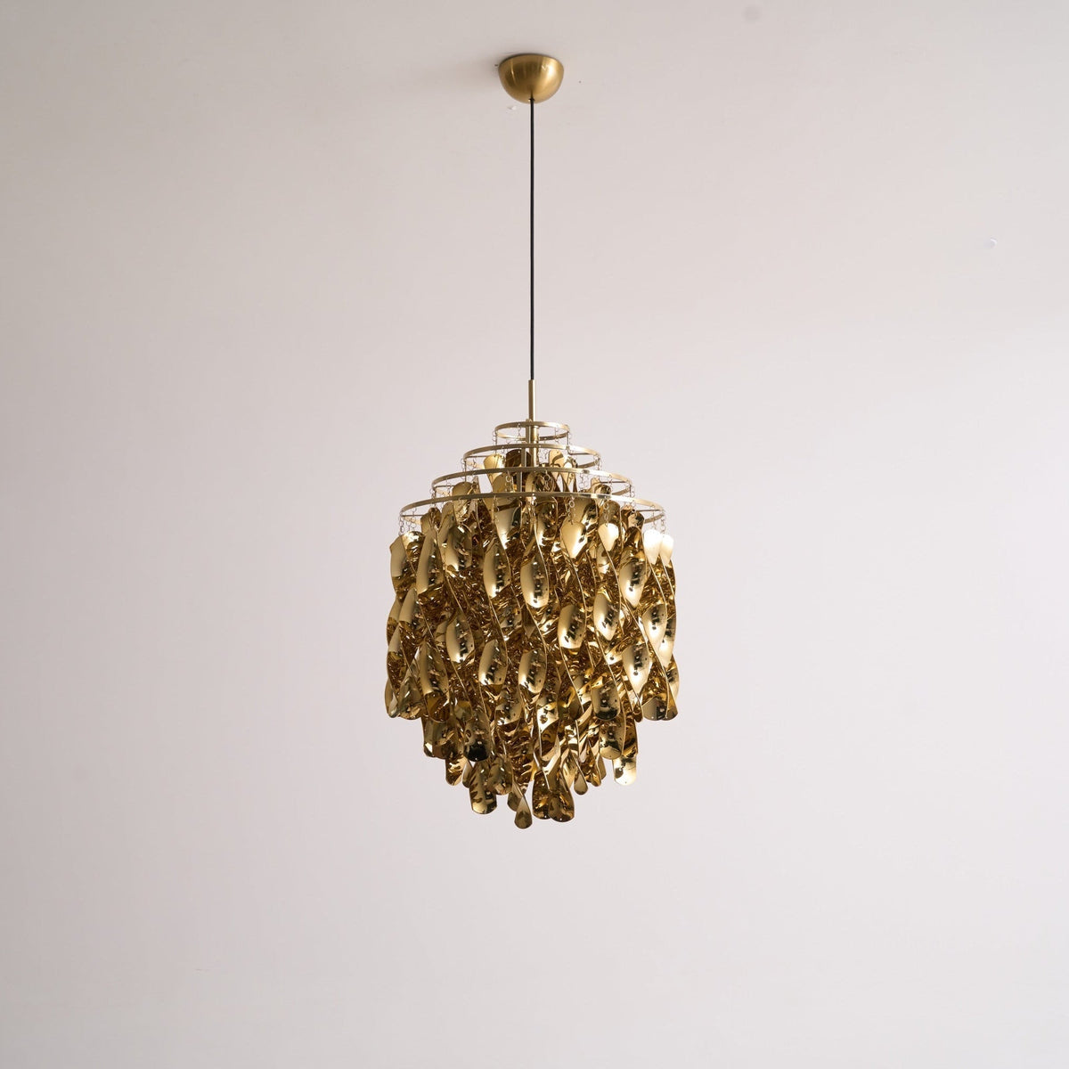 Isoran Luxe Acryl Kronleuchter