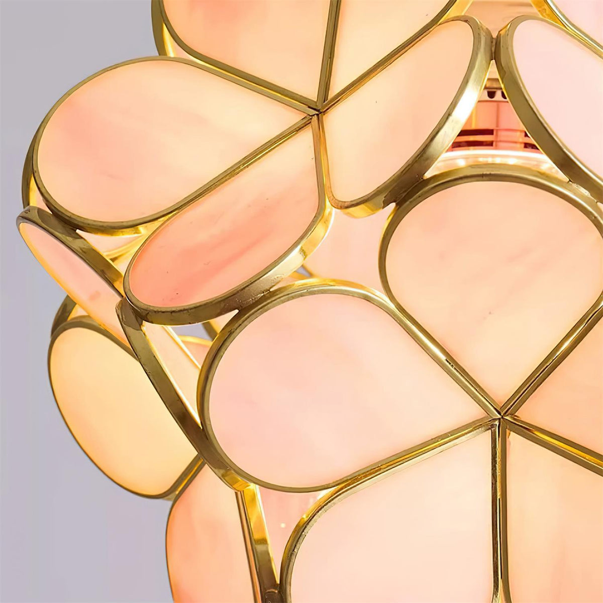 Velina Pink Petal Pendelleuchte
