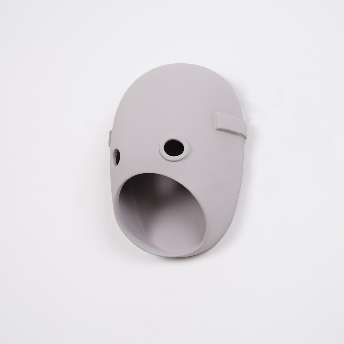 Mask Individual Creativity Kunstharz-Wandleuchte