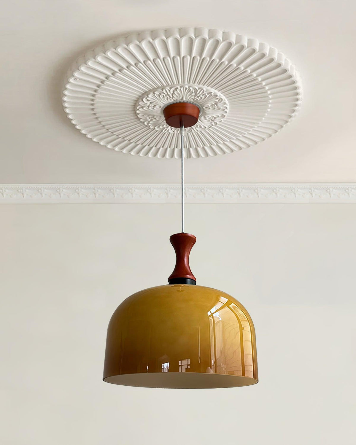 Lioraer Pendelleuchte aus Glas im Retro-Stil