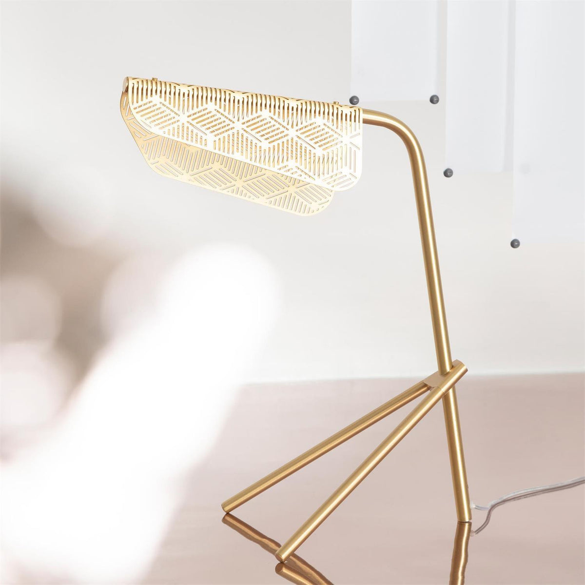 Lattice Gold Geometrische Tischleuchte