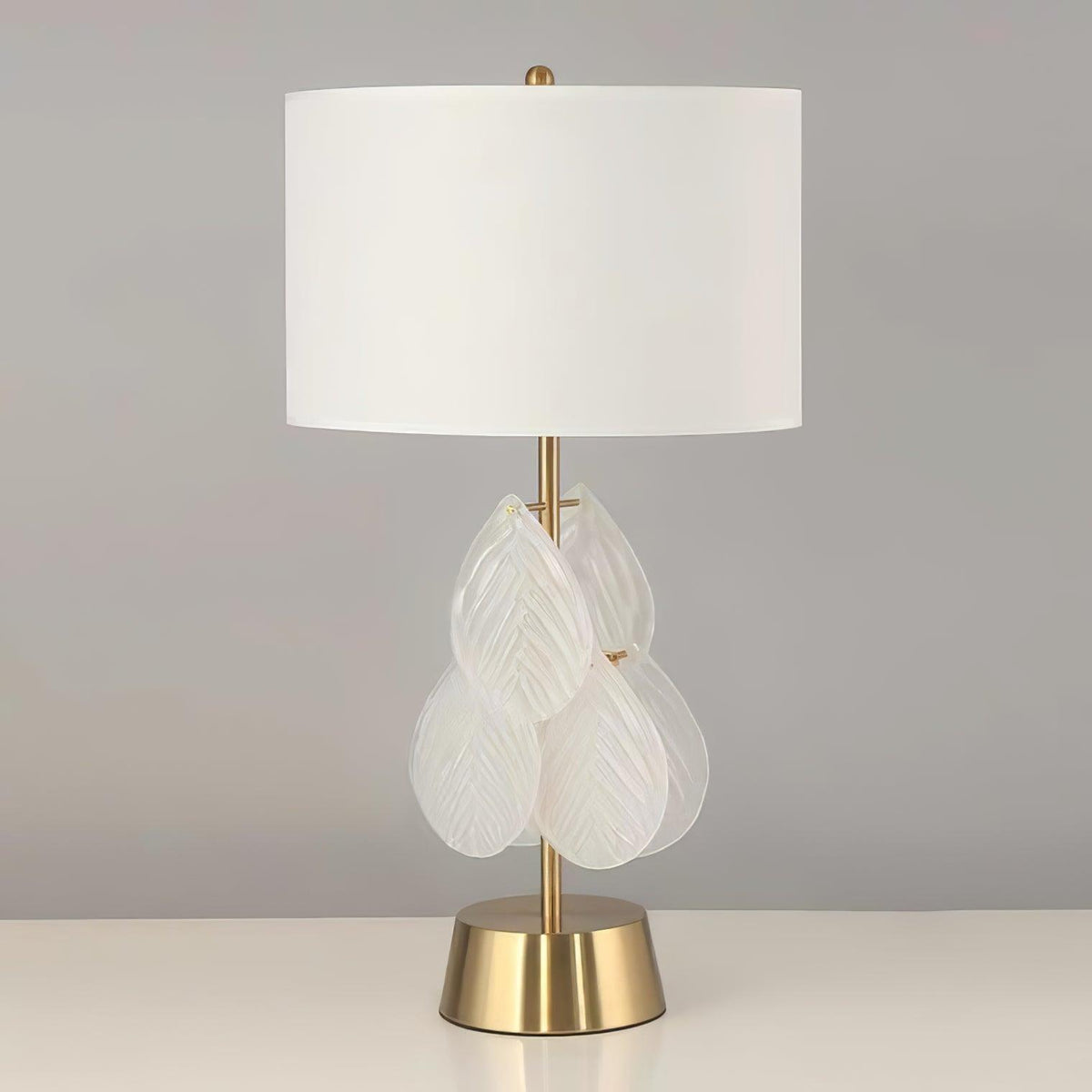 Velivaine elegante Tischleuchte aus Glas