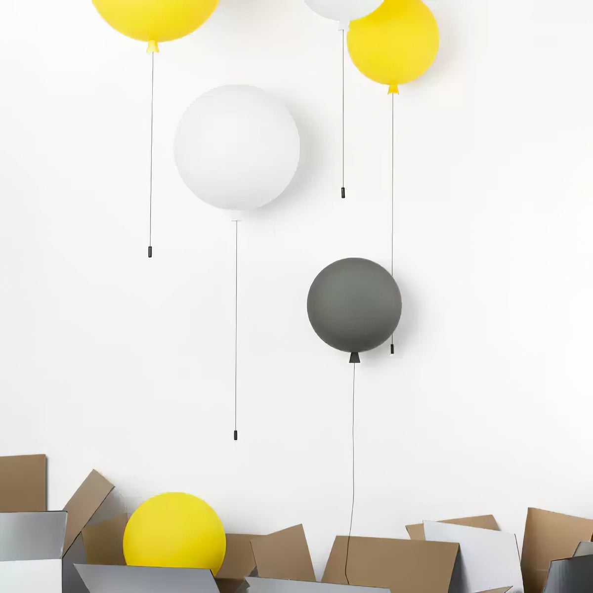Kiri Cheerful Balloon Dream Kunststoff-Wandleuchte