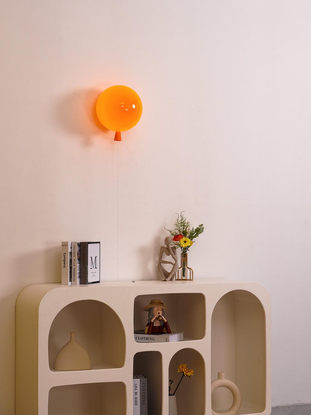 Kiri Cheerful Balloon Dream Kunststoff-Wandleuchte