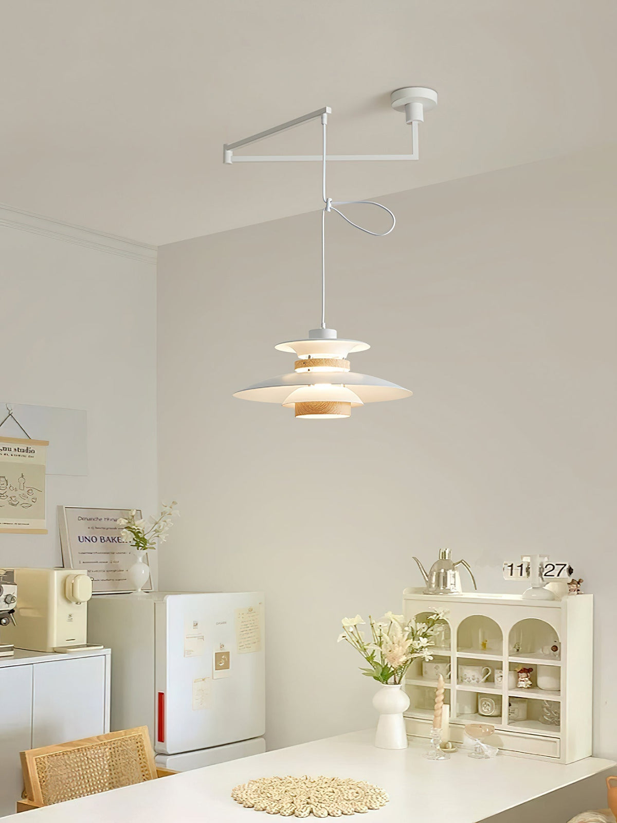 Sylania Pendelleuchte aus Stahl und Holz