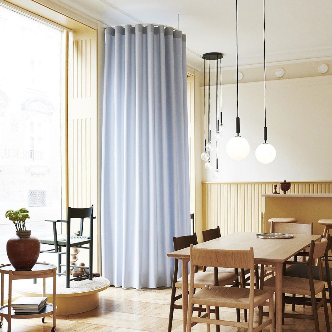 Teloza Pendelleuchte aus Messing im Industrie-Stil