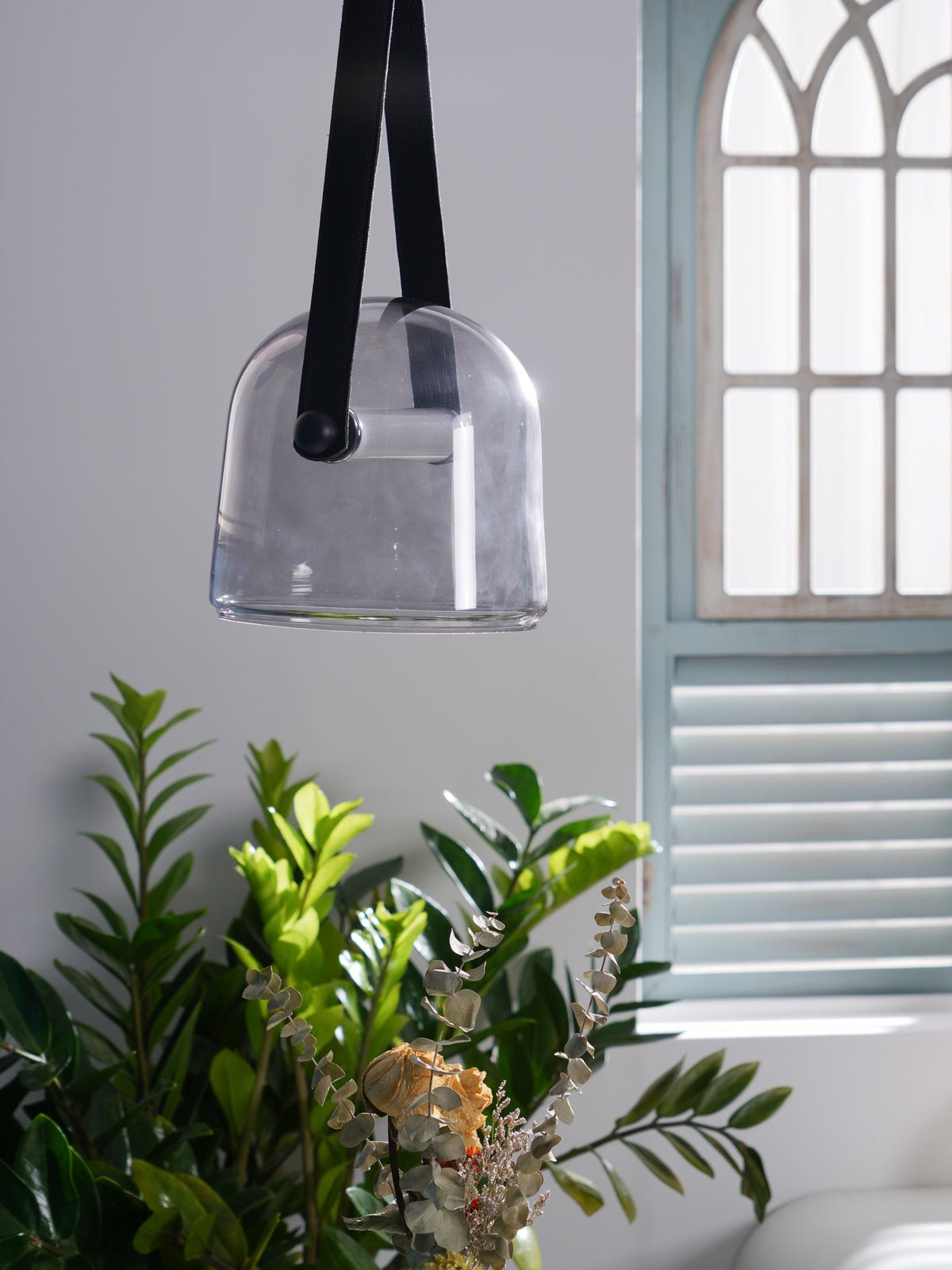 Averisce Pendelleuchte aus Leder im Industrie-Stil