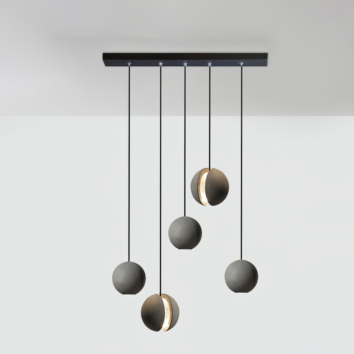 Umi Pendelleuchte aus Beton Kugel Mond Minimalistisch