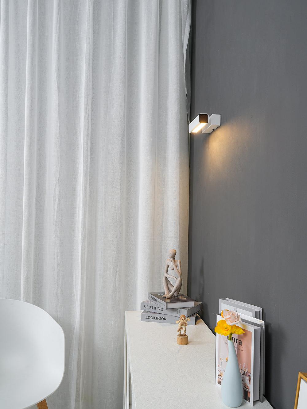 Verstellbare Aluminium-Wandleuchte für Schlafzimmer und Wohnzimmer | Cielum