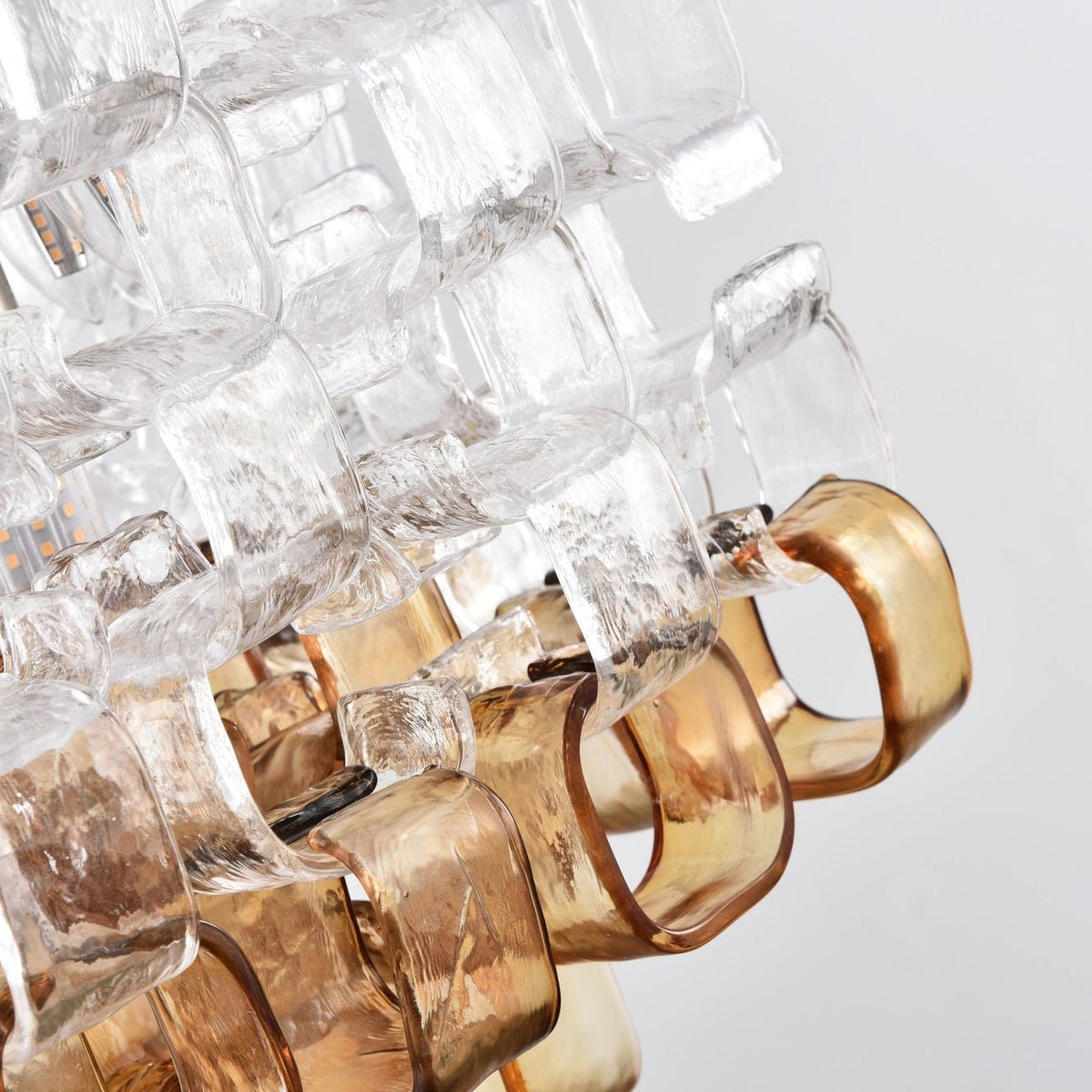 Orielis Kronleuchter aus Muranoglas mit ineinandergreifenden geometrischen Kugeln