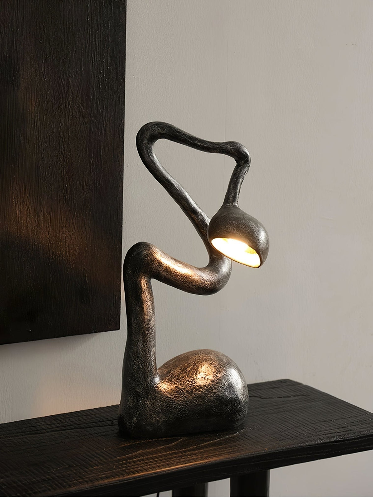 Twist Schwarz Skulpturale Tischleuchte