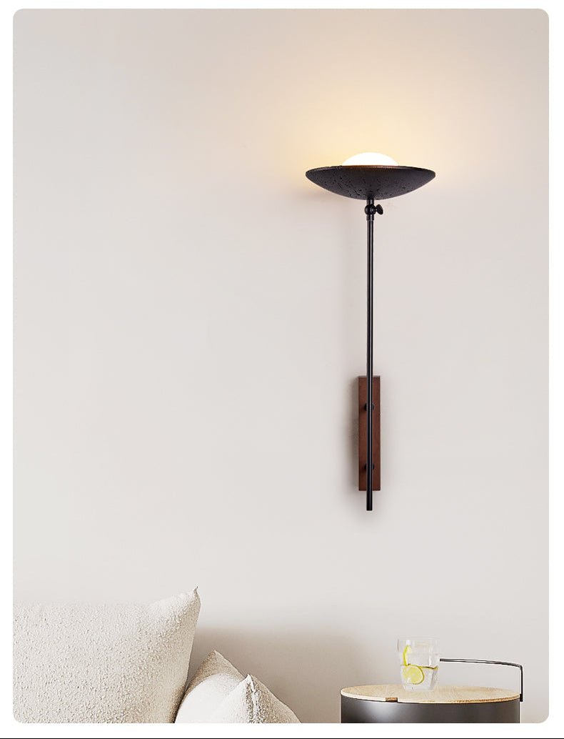 Fawn Sonnenblume moderne schwarze Travertin-Wandleuchte
