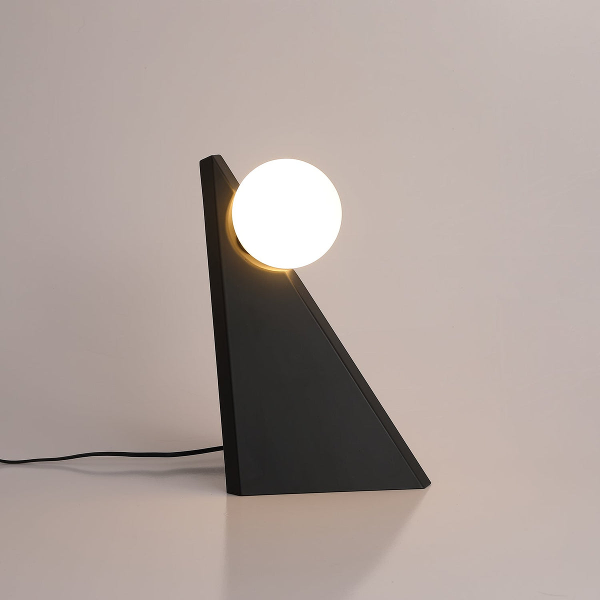 Nixie Geometrische Glas-Tischleuchte