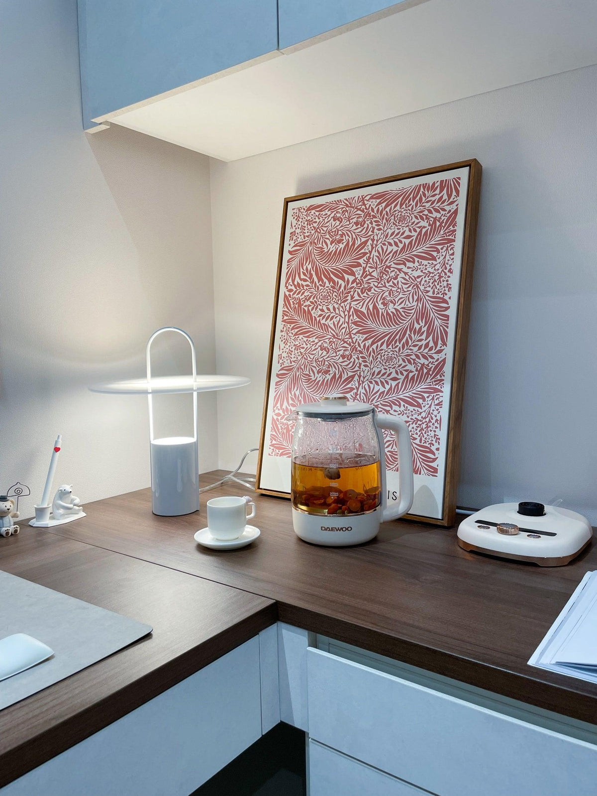 Hattie moderne Tischlampe