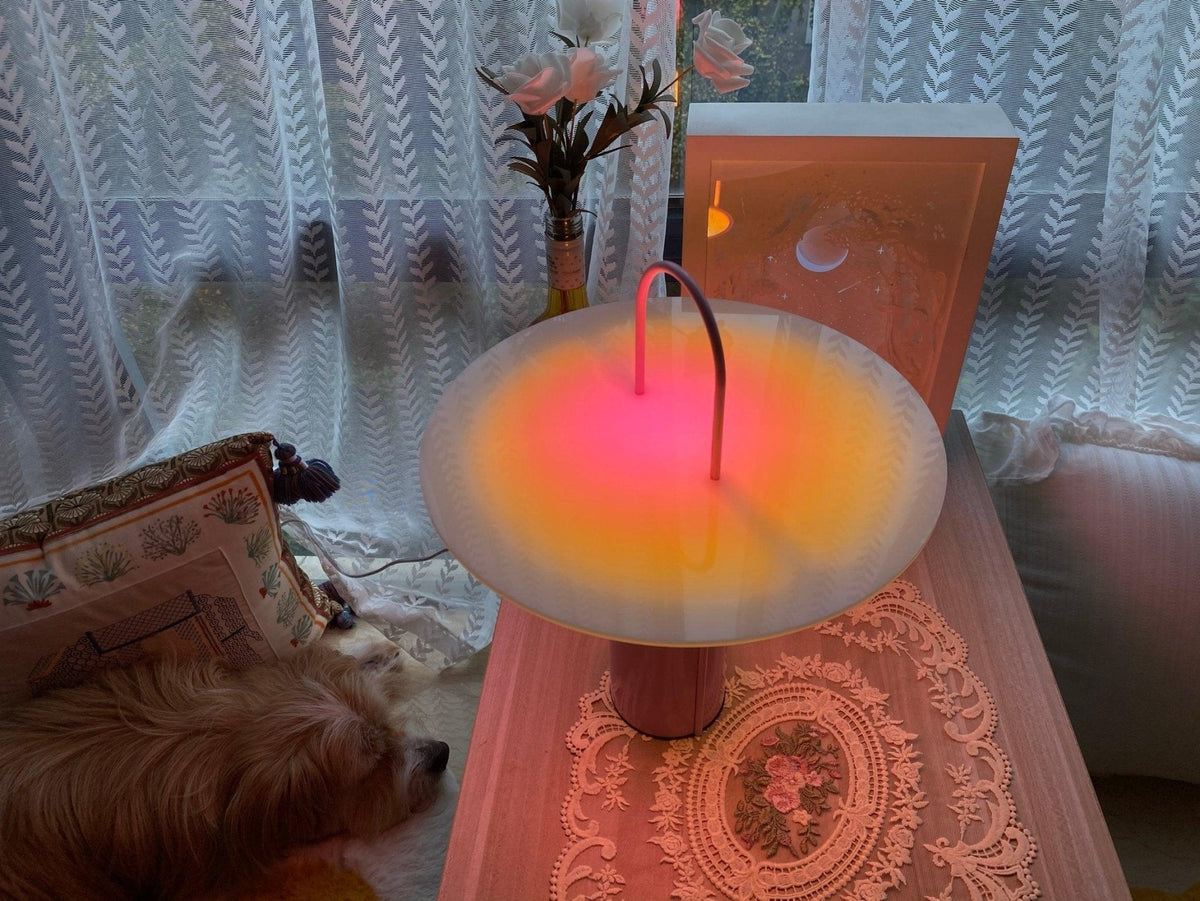 Hattie moderne Tischlampe