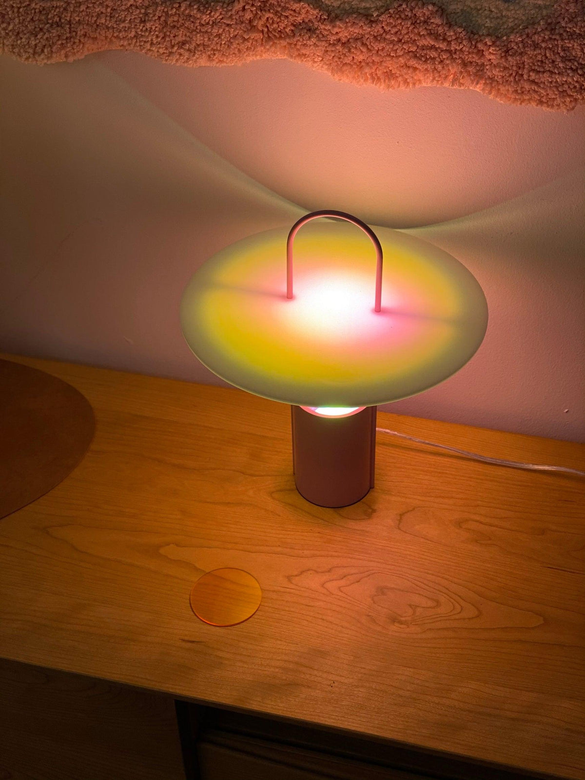 Hattie moderne Tischlampe
