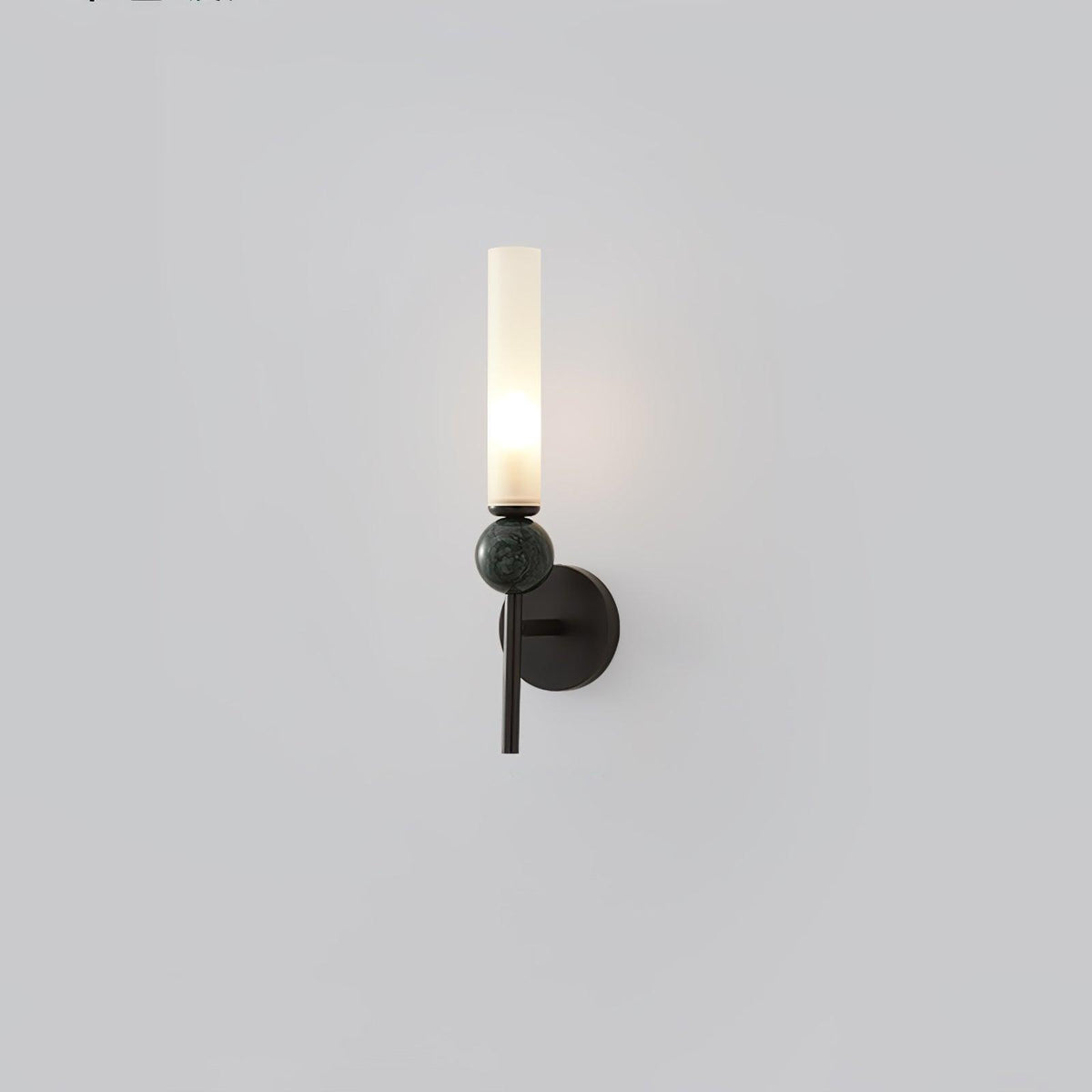 Dulane zeitgenössische minimalistische vertikale Wandleuchte aus Marmor