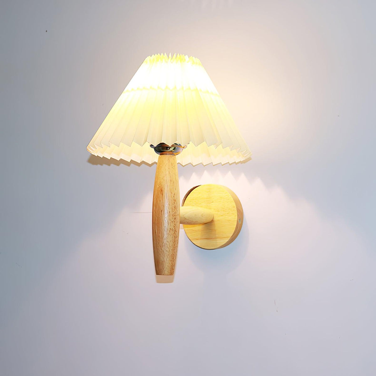 Elvivelle moderne Wandleuchte aus Holz