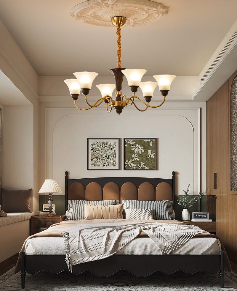 Ciphaen Kronleuchter aus Holz im Vintage-Stil mit traditionellem Eleganz-Look und Glas