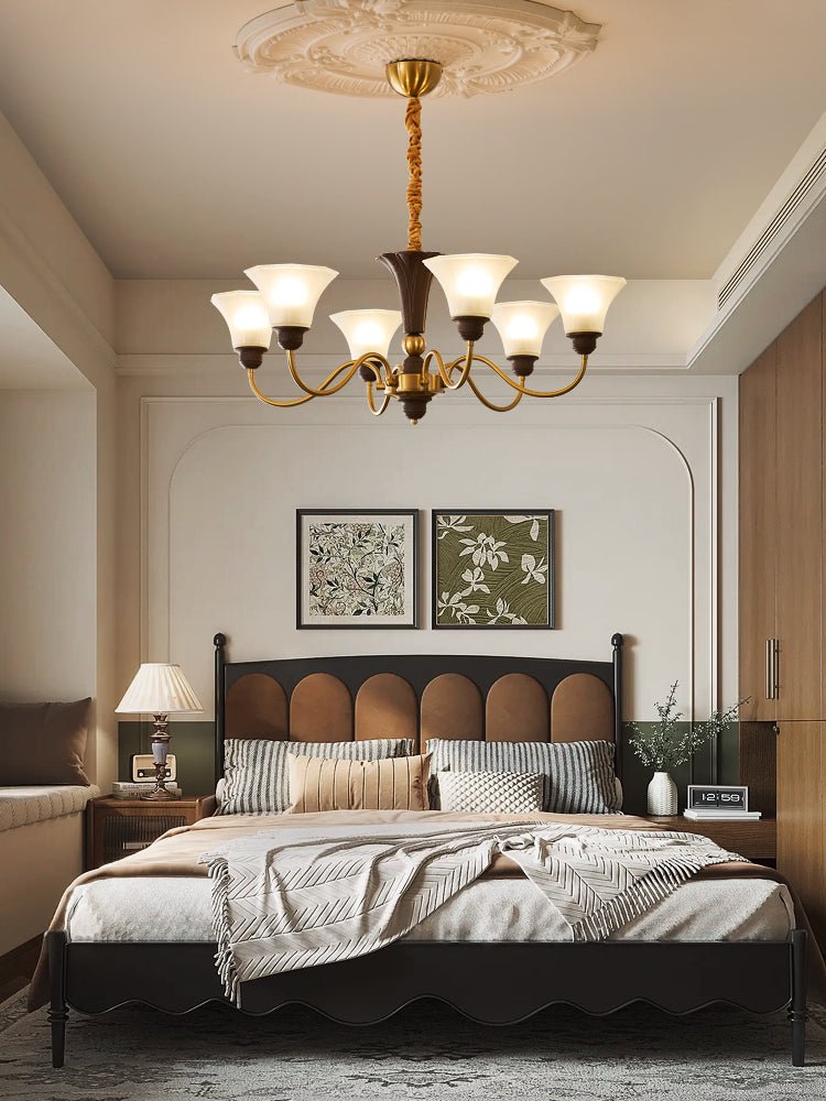 Ciphaen Kronleuchter aus Holz im Vintage-Stil mit traditionellem Eleganz-Look und Glas