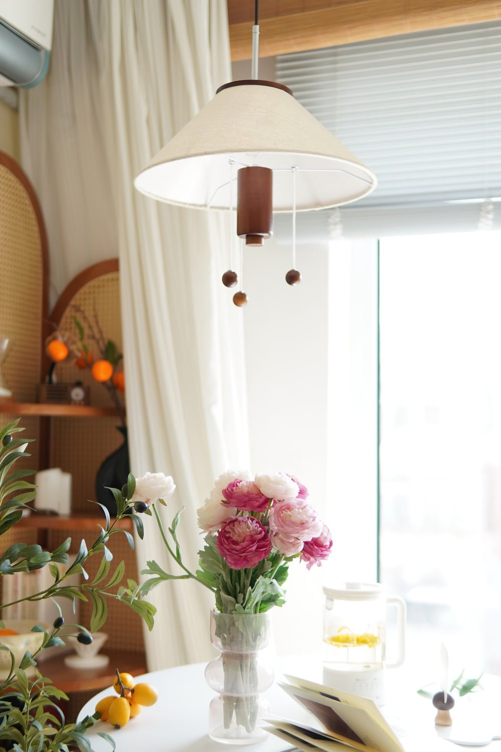 Zathee Pendelleuchte aus Holz und Stoff im nordischen Stil Classic Art