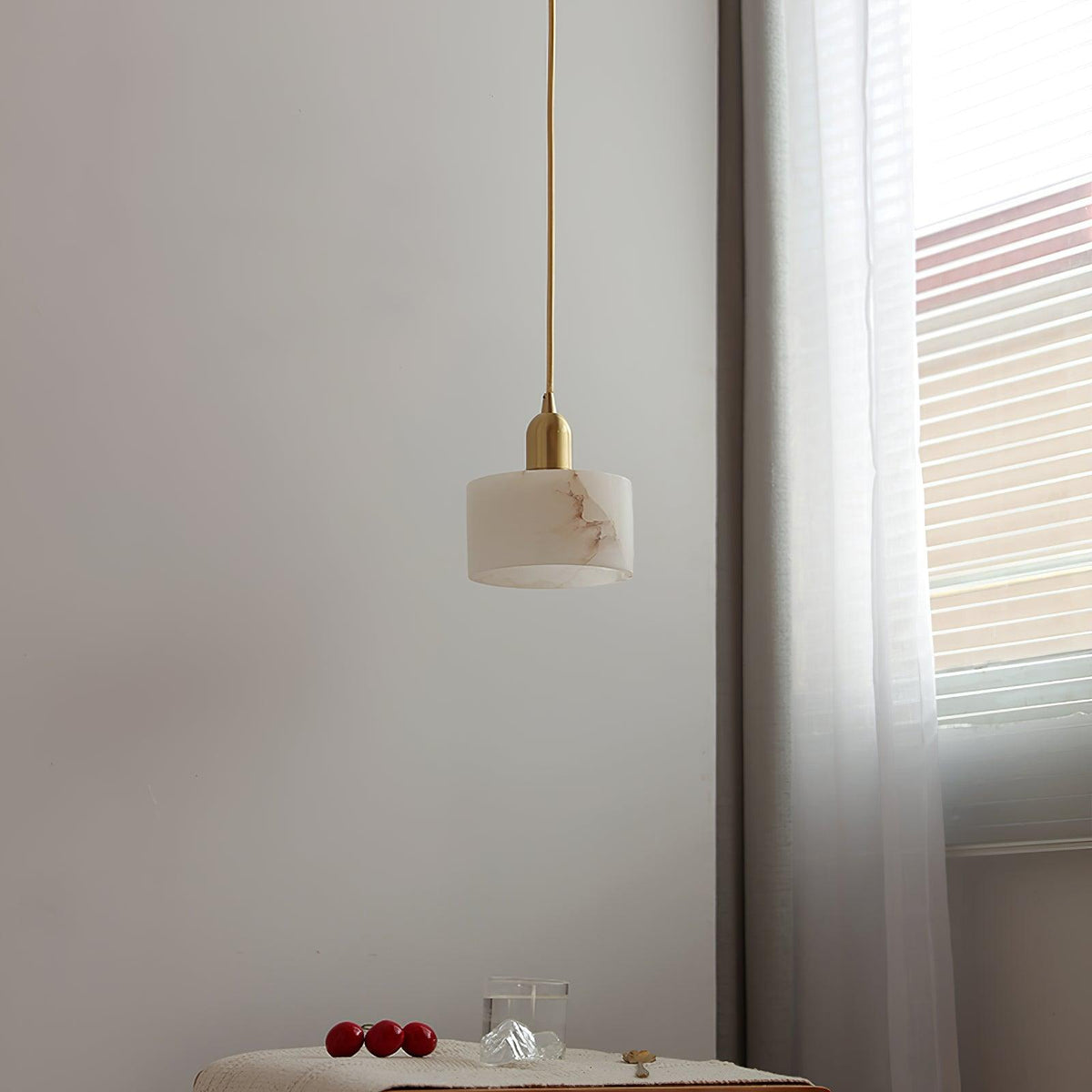 Fjara Pendelleuchte aus Alabaster