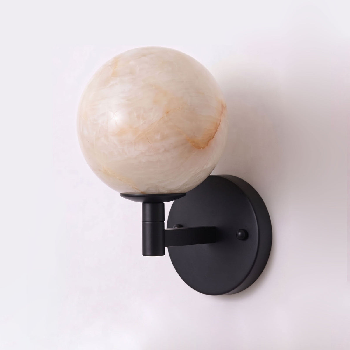 Ravelmere Alabaster Wandleuchte