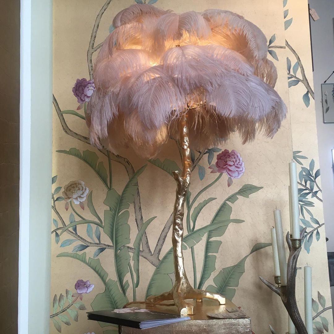 Ostrich Tischlampe aus Federn