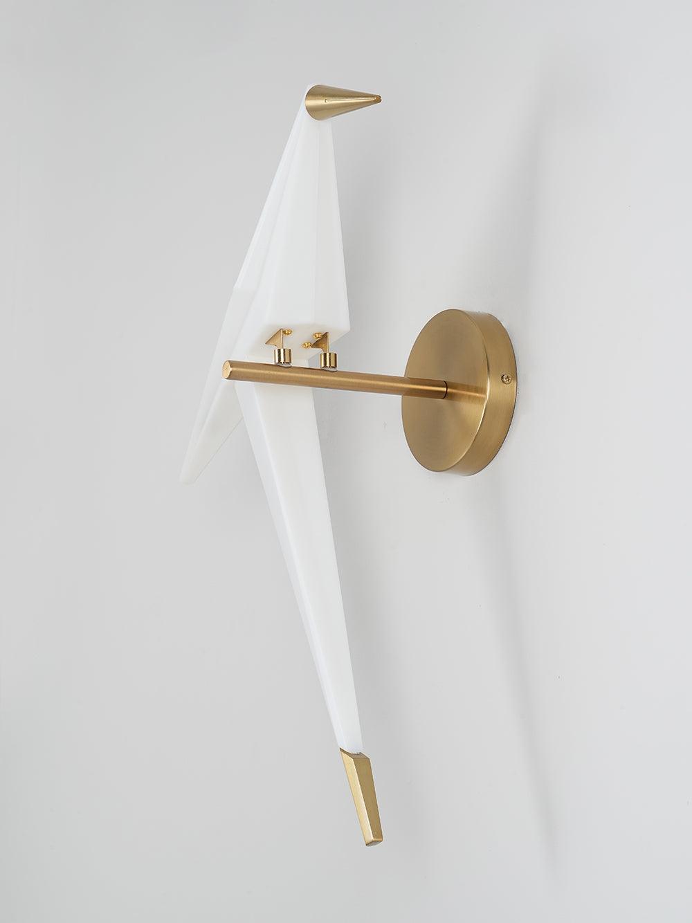 Eovela zeitgenössische Wandleuchte aus Papier in Kranenform